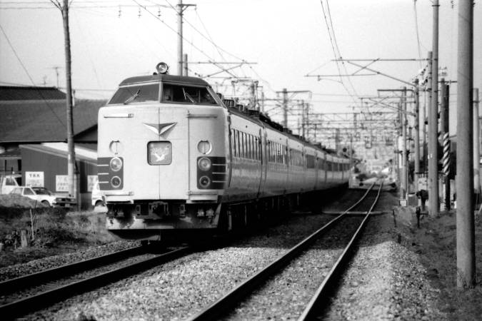 1985（昭和60）年1月1日 元旦の鹿児島本線